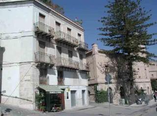 Matteotti B&B ลิกาตา ภายนอก รูปภาพ